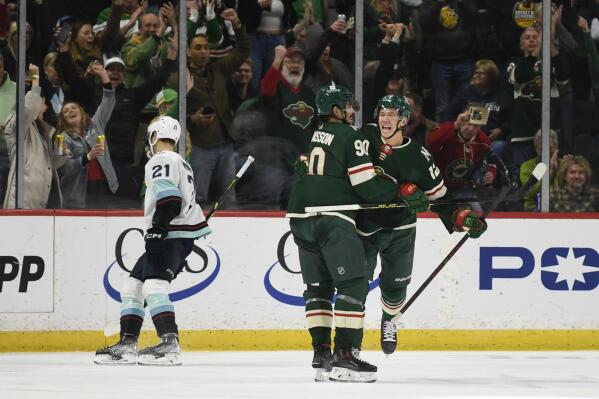 Minnesota Wild's Matt Boldy scores first NHL goal against Boston