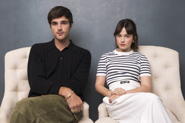 Jacob Elordi, left and Cailee Spaeny pose for a portrait to promote "Priscilla" on Monday, Oct. 16, 2023, in Los Angeles. (Photo by Willy Sanjuan/Invision/AP)