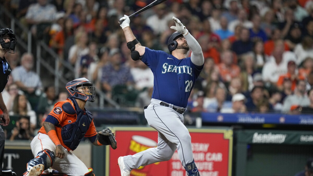 Julio Rodríguez and Mike Ford homer, Bryce Miller works 6 solid innings as  Mariners beat Astros 2-0 - ABC News