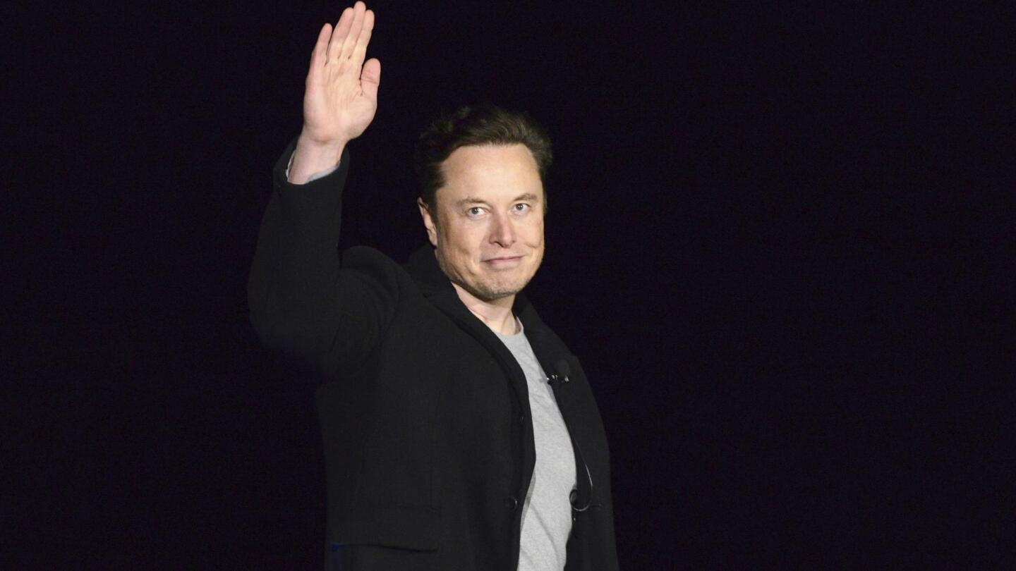 Twitter suspends journalists who wrote about owner Elon Musk | AP News