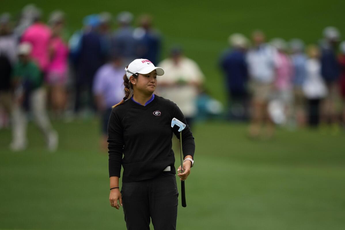 Rose Zhang holds on to win Augusta Women