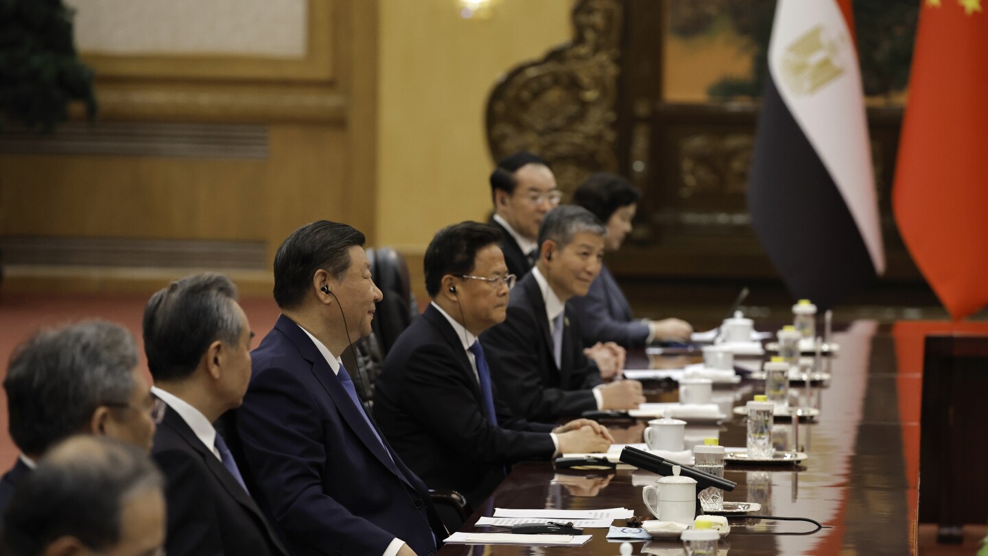 ТАЙПЕЙ Тайван АП — китайският президент Си Дзинпин призова за