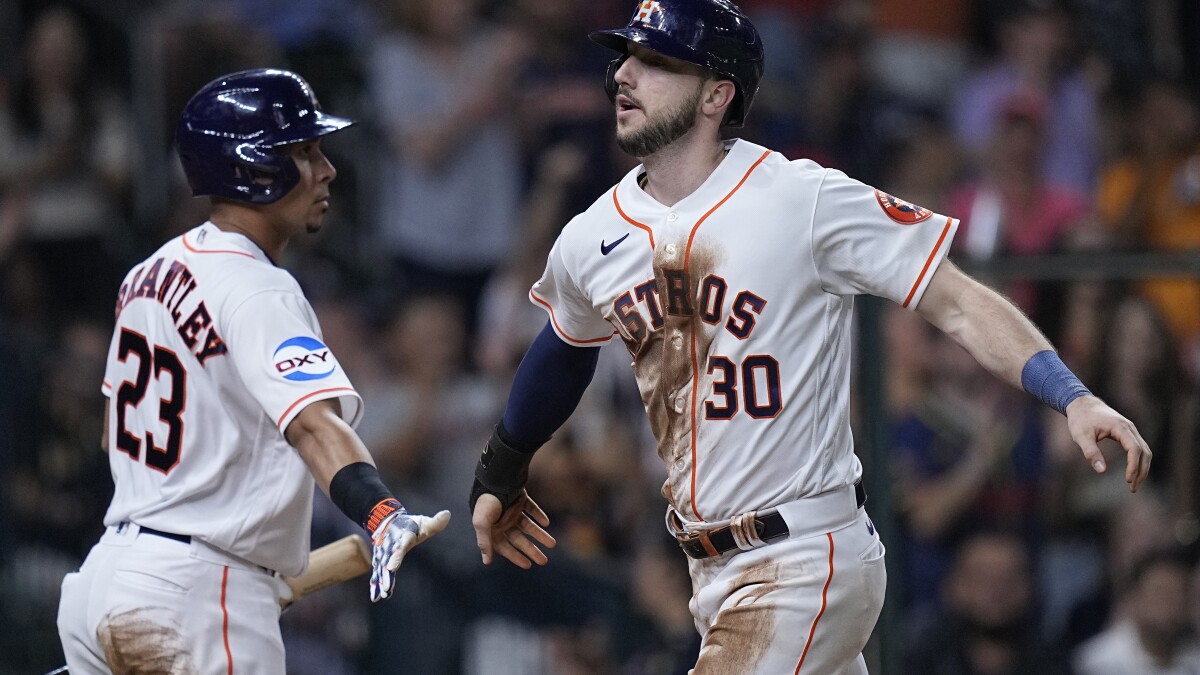 Astros rout Padres to pad AL West lead