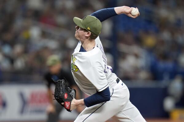 Montreal Expos' pitcher Zach Day releases a pitch against the