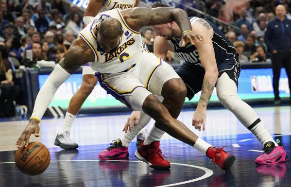 AP source: Lakers bracing for James to miss multiple weeks | AP News
