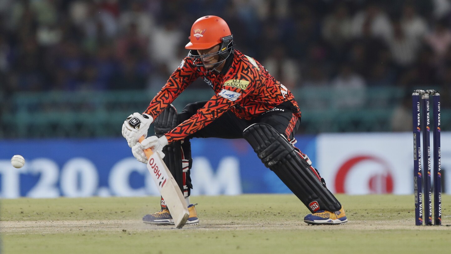 SRH End LSG Playoff Hopes Amid Pant Criticism