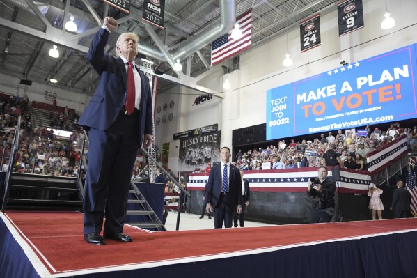 Republican presidential candidate former President Donald Trump wraps up a campaign rally, Saturday, July 27, 2024, in St. Cloud, Minn. (AP Photo/Alex Brandon)