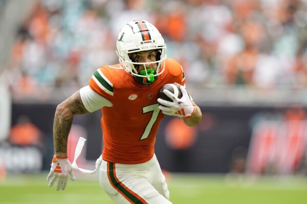 Miami Hurricanes hope to turn things around against Boston College | AP News