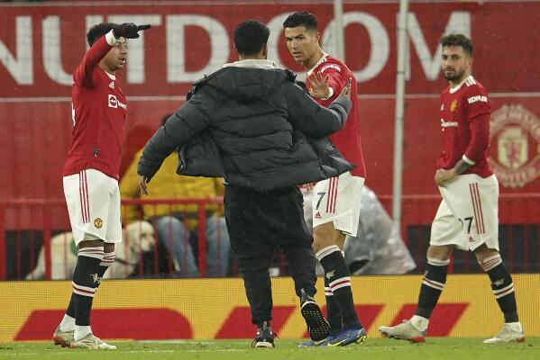 Cristiano Ronaldo Scores Double As Man United Beat Arsenal 3-2