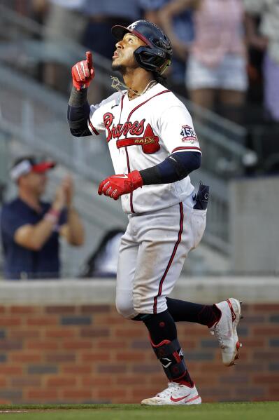 Ozzie Albies lifts Braves over Pirates in 11