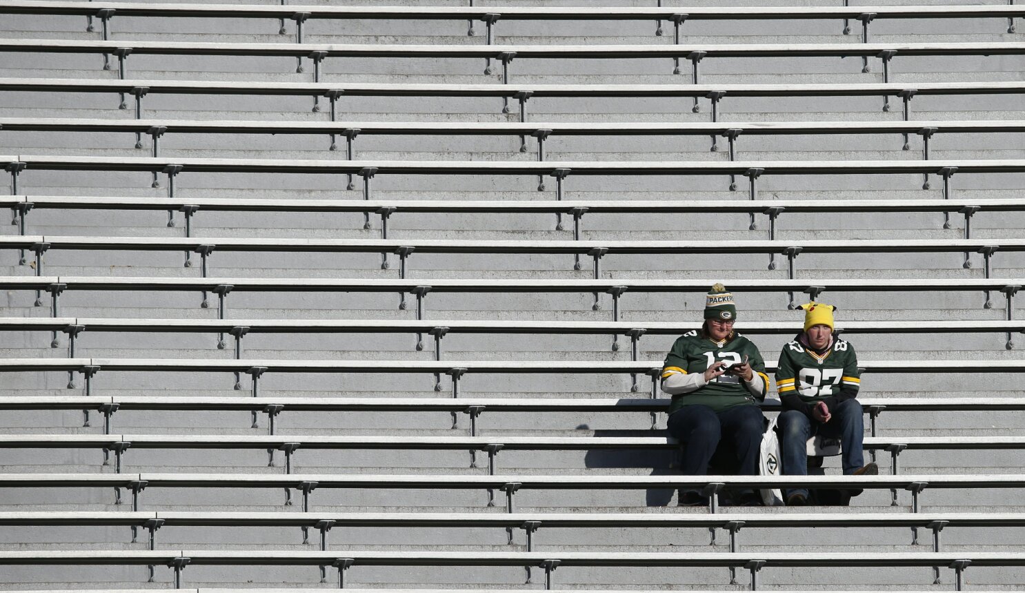 Packers announce full capacity for Lambeau Field, training camp this year, Coronavirus news