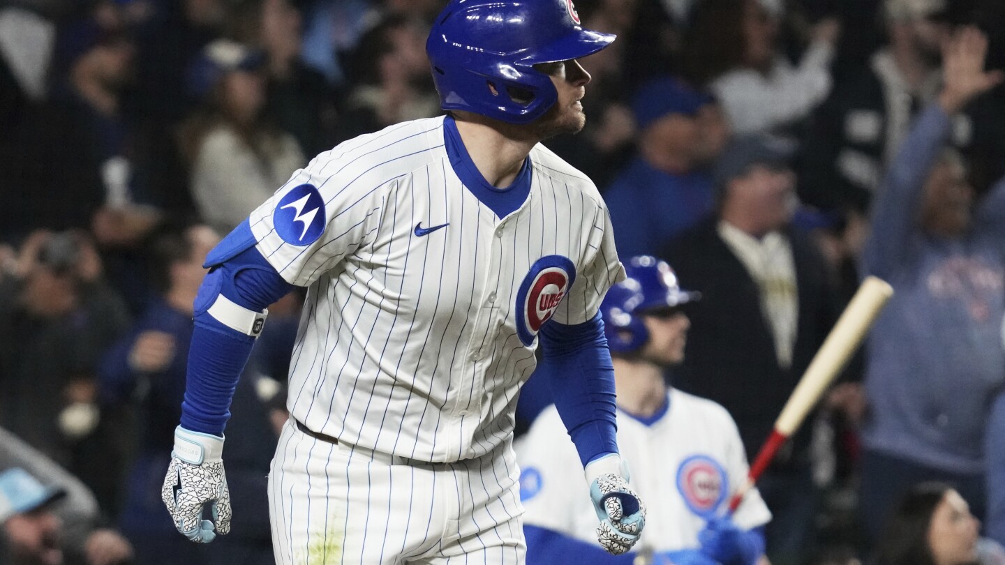 Cubs Place Ian Happ on Injured List