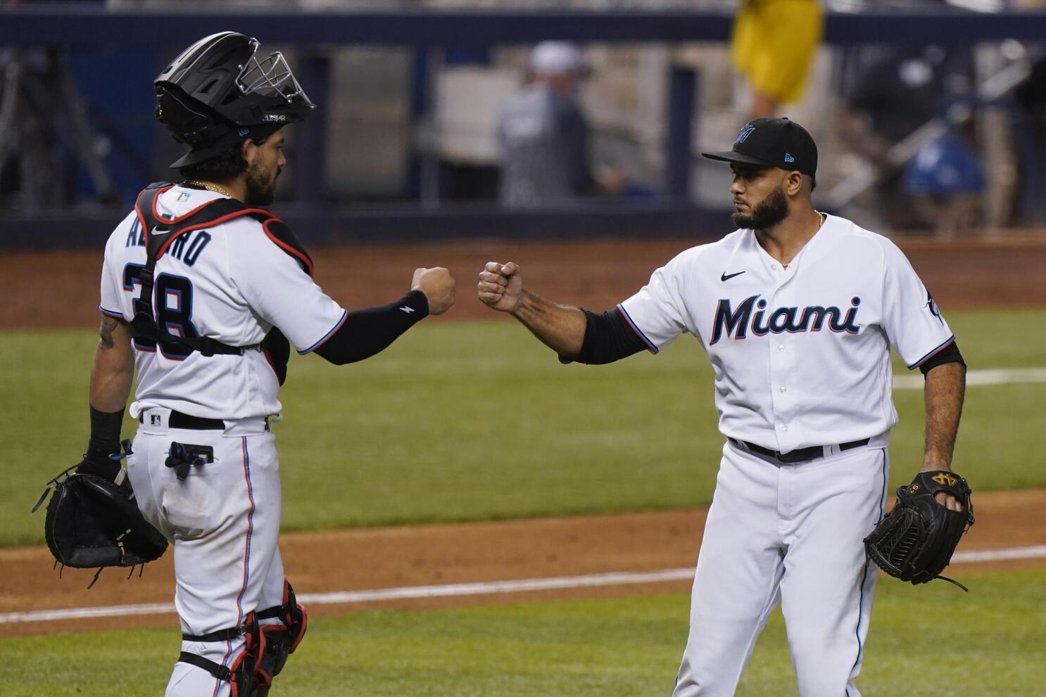 Jazz Chisholm, Isan Diaz compete for Marlins second base job