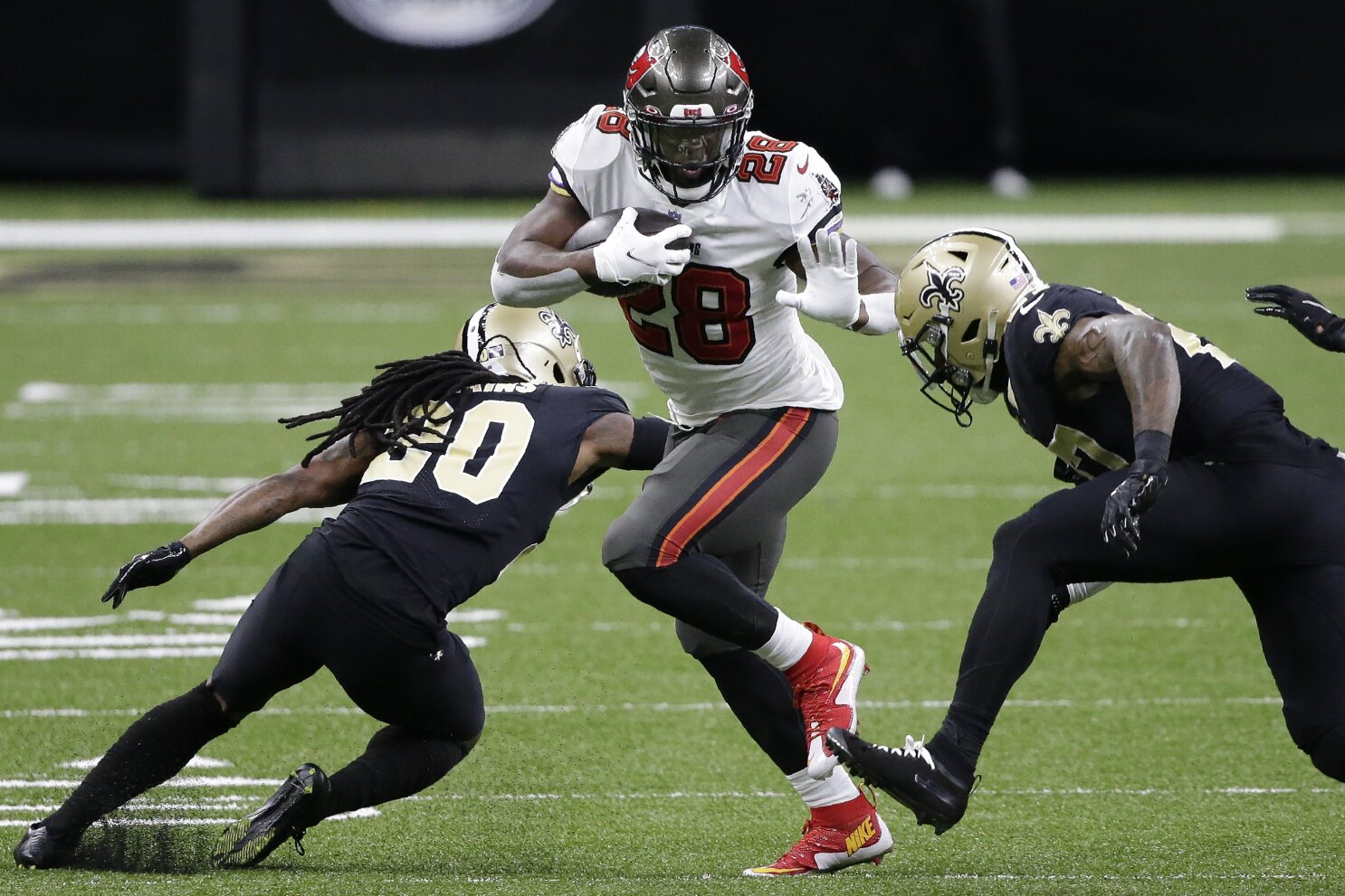 Tom Brady, Buccaneers, end playoffs for Saints, Drew Brees – The