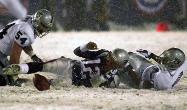 Patriots 2001 Lookback: Game Highlights from Week 7 Patriots at Broncos