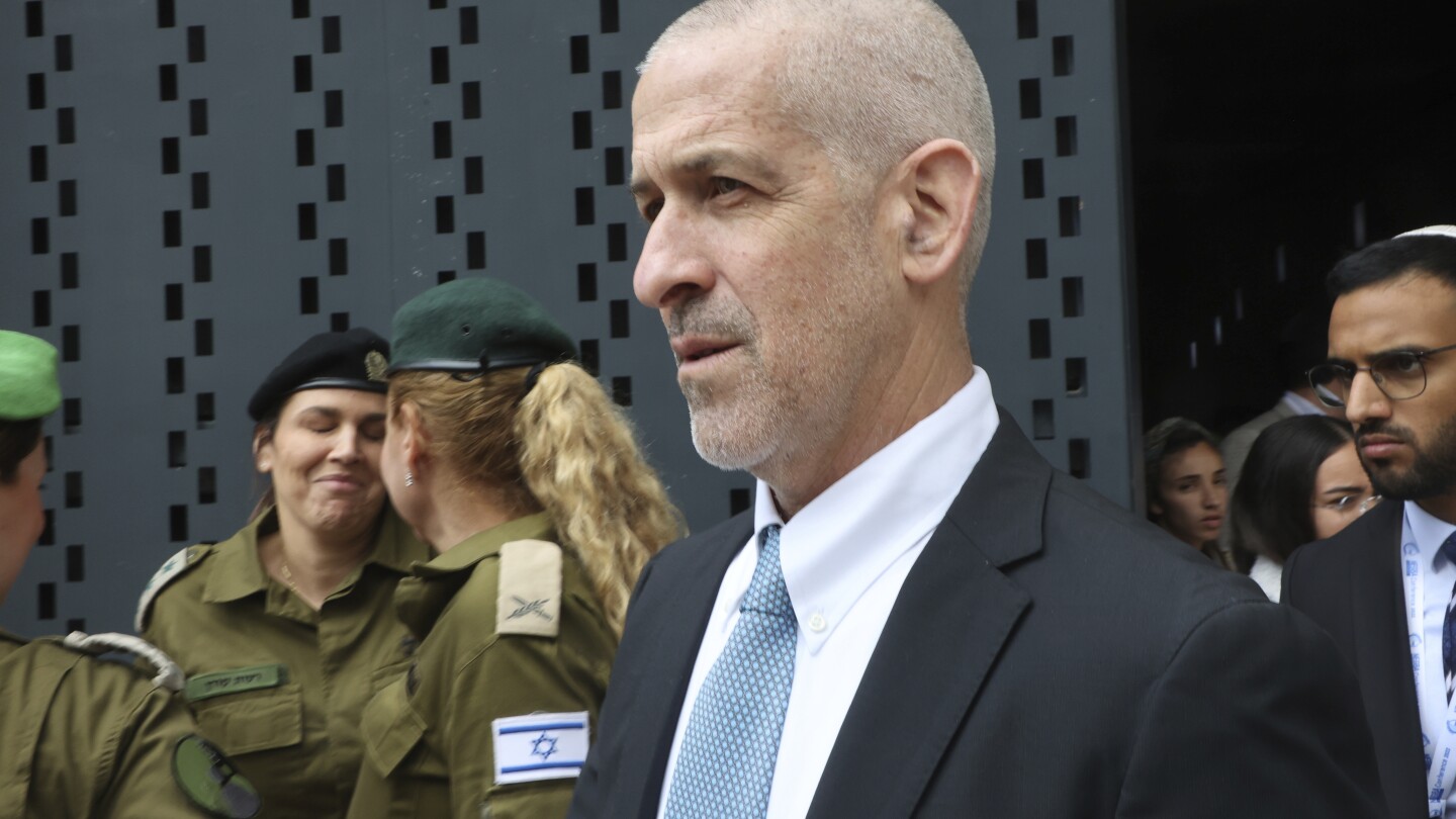 Netanyahu’s push to fire Israel’s domestic security chief sparks an uproar