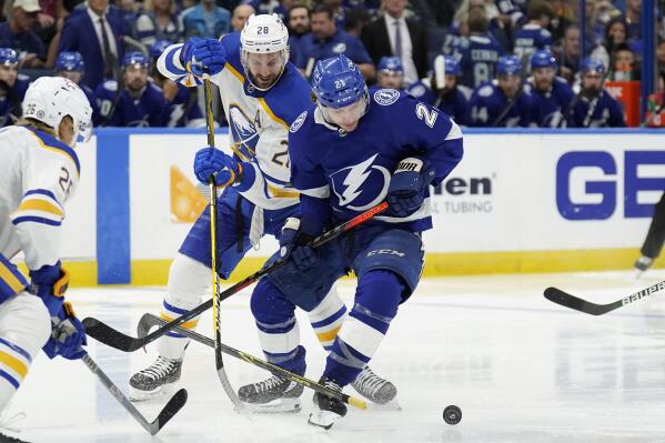 Lightning shut out again, fall 5-0 at St. Louis