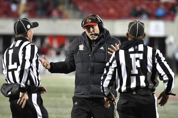 Former Patriot Branch coaches Louisville football to Fenway Bowl win