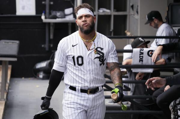 White Sox, still imperiled, end their miserable 10-game losing streak - The  Athletic