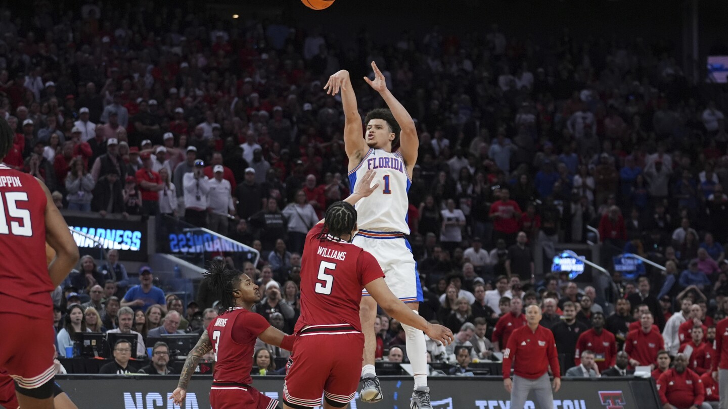 Walter Clayton Jr. rallies Florida into Final Four with 84-79 March Madness win over Texas Tech