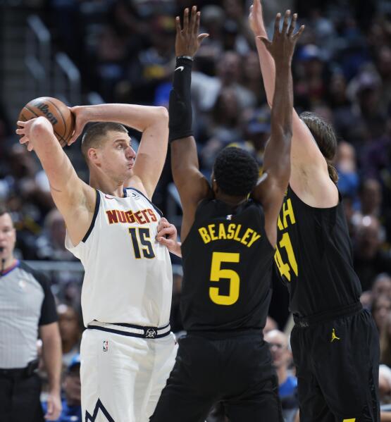 Nuggets lose 15th of last 16 trips to Utah as defense disappears