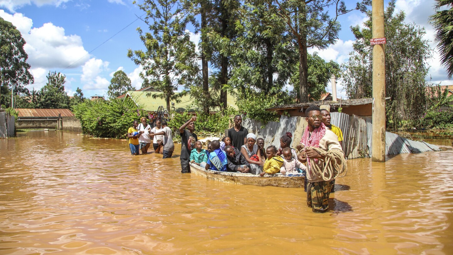 НАЙРОБИ Кения AP — Наводненията в Танзания причинени от проливни