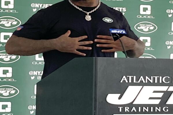 New York Jets linebacker Kwon Alexander speaks to reporters at the team's NFL football training facility in Florham Park, N.J., on Monday, Aug. 1, 2022. (AP Photo/Dennis Waszak Jr.)