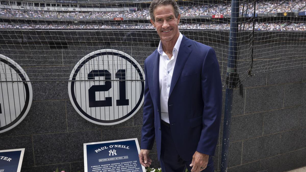 NY Yankees royalty honored as Paul O'Neill's No. 21 is retired