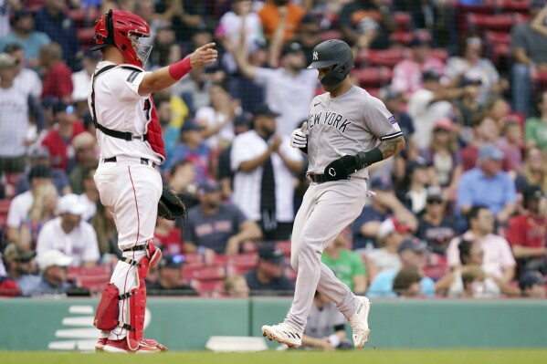 Red Sox sweep Yankees with 6-5 win, losing streak now at 8