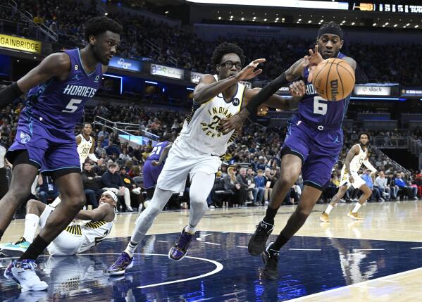 Hornets take charge early, hold on late to beat Pacers - Seattle