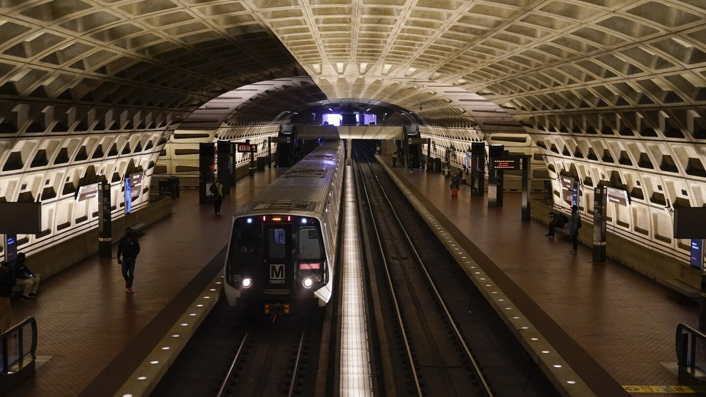 Федералната агенция обвинява „лошата култура на безопасност“ за дерайлирането на влака на метрото през 2021 г. DC