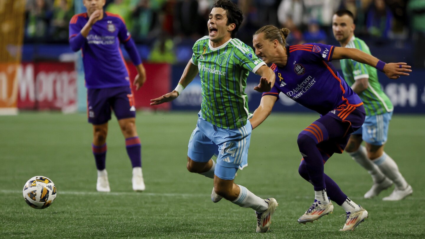 Seattle Sounders Clinch 15th Playoff Berth