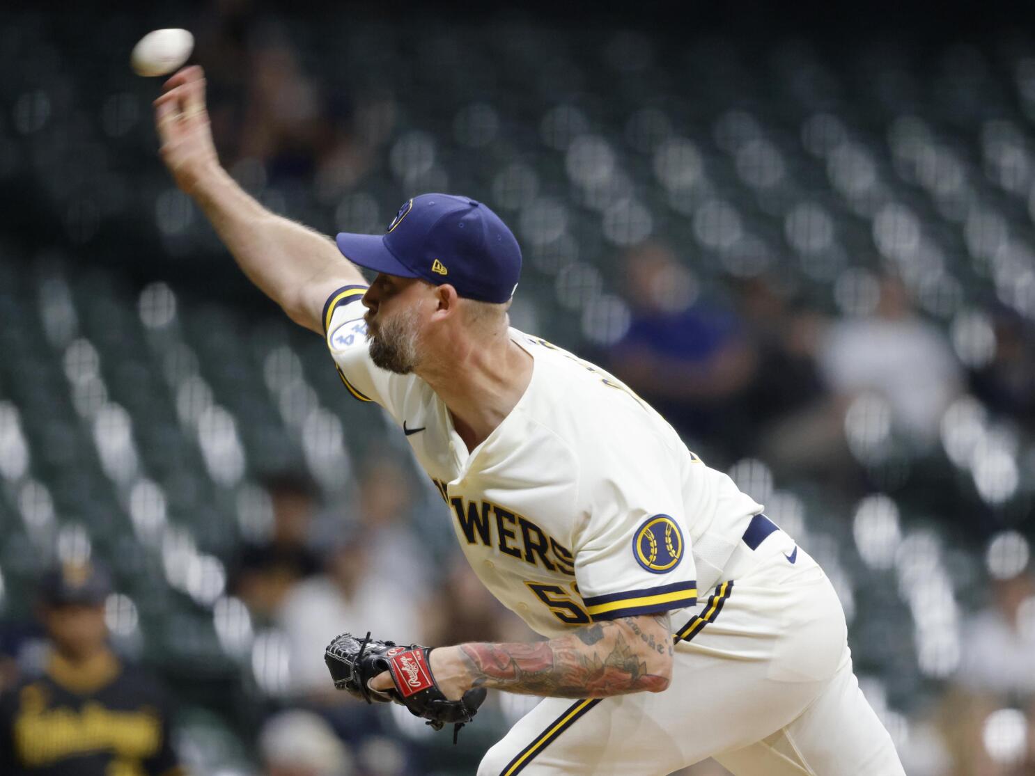 Brewers put Josh Hader on COVID-19 list after positive test