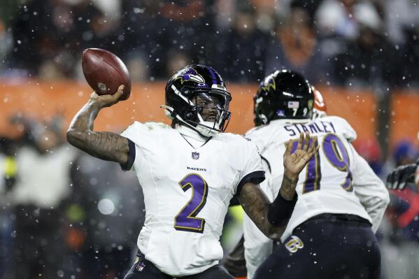 Baltimore Ravens quarterback Tyler Huntley throws a pass during the second half of an NFL football game against the Cleveland Browns, Saturday, Dec. 17, 2022, in Cleveland. (AP Photo/Ron Schwane)