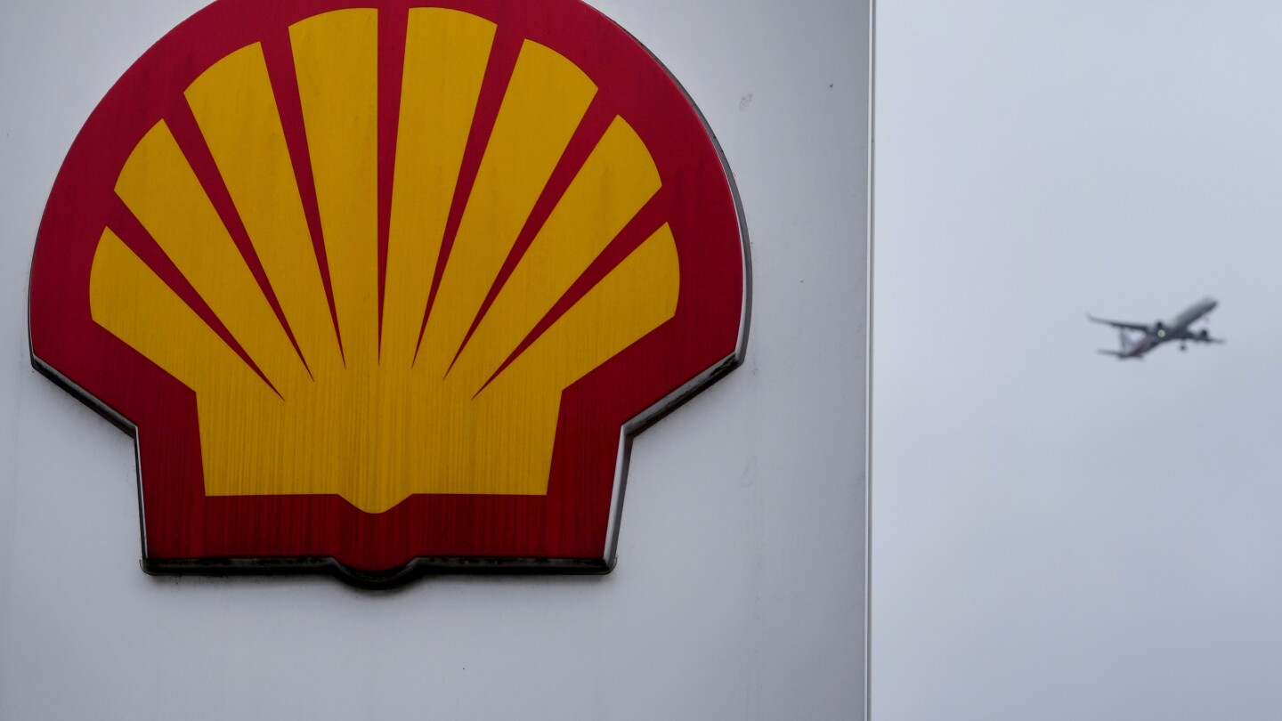 War highlights shrinking U.S. shell stock