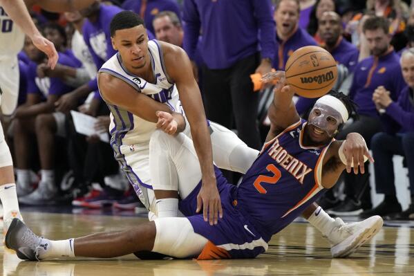 Suns top Kings 120-109 with Kevin Durant watching from bench