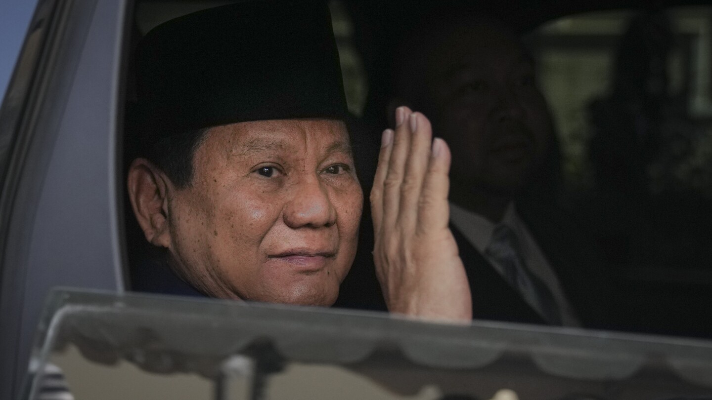 Indonesia mengambil sumpah pada Prabowo Subianto sebagai presiden kedelapan