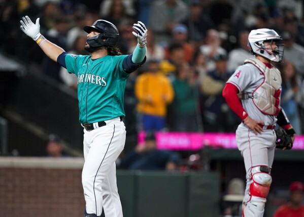 Mariners snap 4-game losing streak and gain ground in playoff race by  blanking Angels 8-0