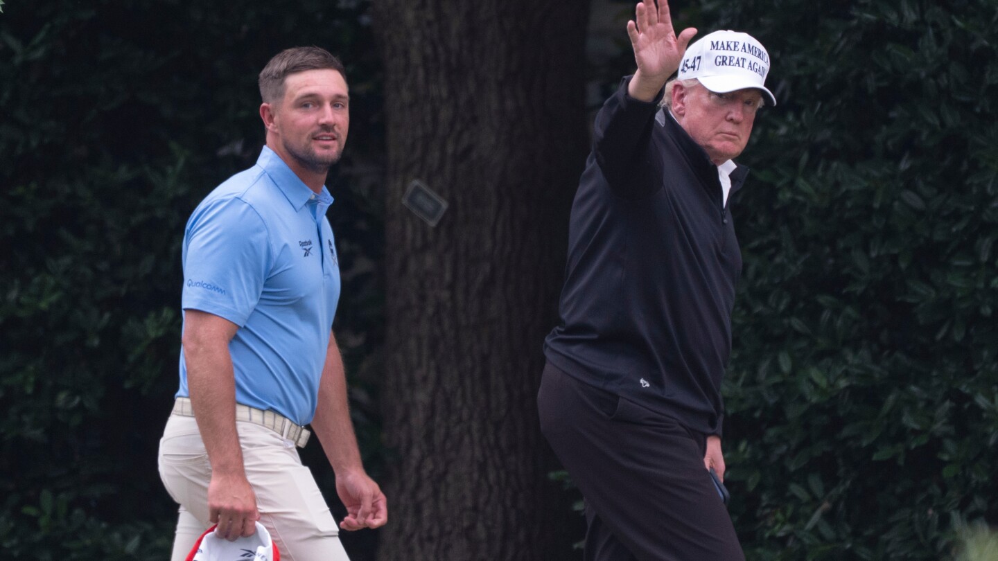 Bryson DeChambeau се връща към състезанието си, подготвяйки се за Open Open Title Defense след „Забавни странични куестове“ 