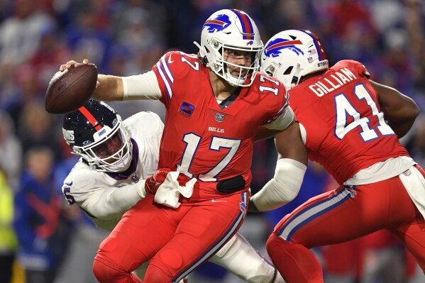 Buffalo Bills hang on -- barely -- in a 14-9 win over the New York Giants