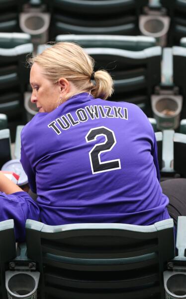Rockies misspell Tulowitzki's name on giveaway jersey