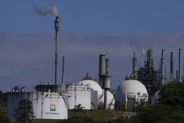 FILE - Capuava oil refinery owned by Petrobras sits in Maui, on the outskirts of Sao Paulo, Brazil, Monday, Nov. 6, 2023. (AP Photo/Andre Penner, File)