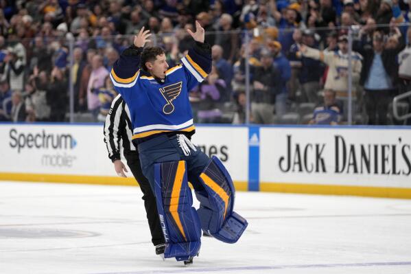 Don't give up on Jordan Binnington just yet, Blues fans - St. Louis Game  Time