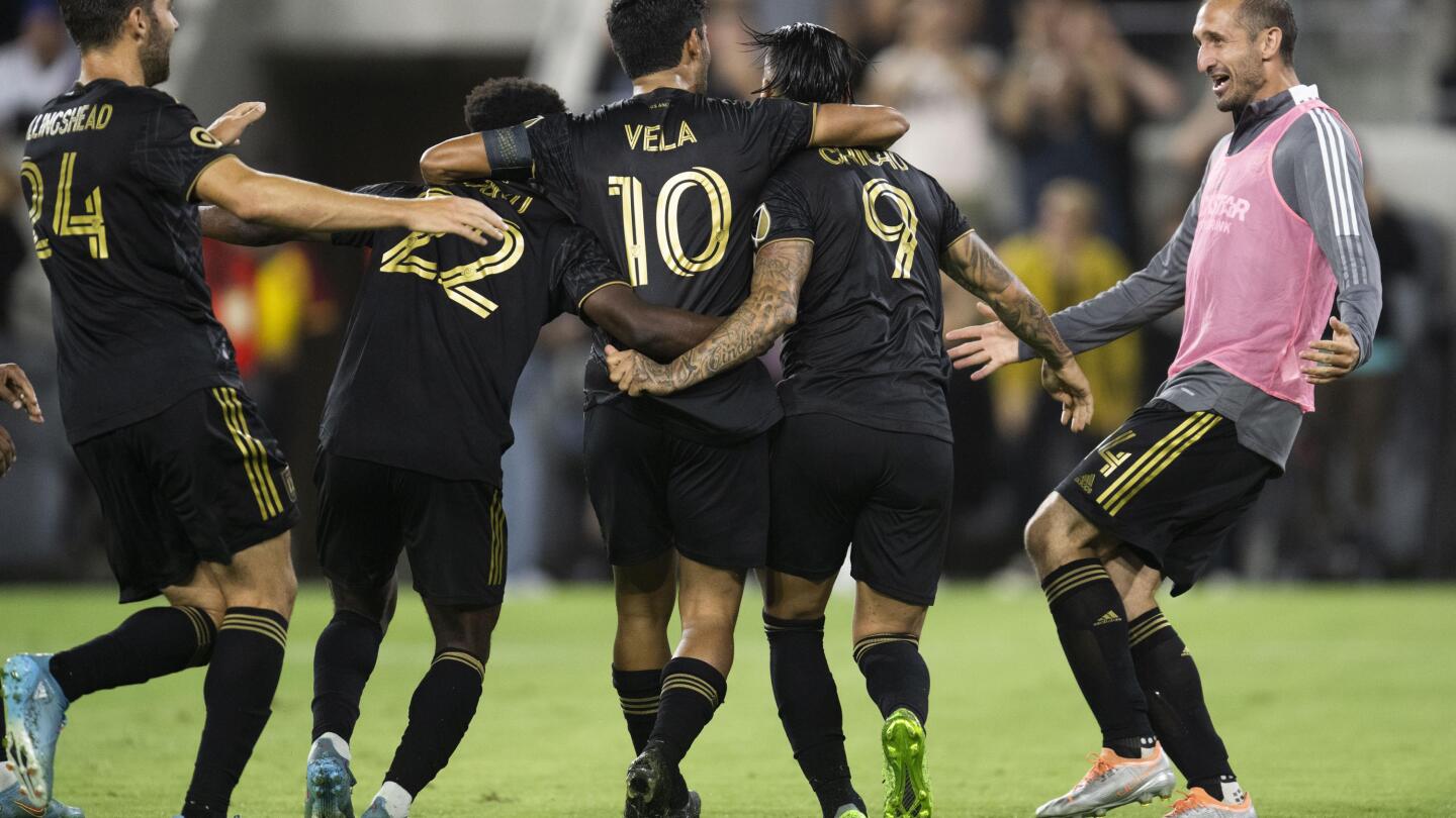 LAFC's Gareth Bale & Carlos Vela Lead List Of MLS Top-Selling Player Jerseys  Of 2022