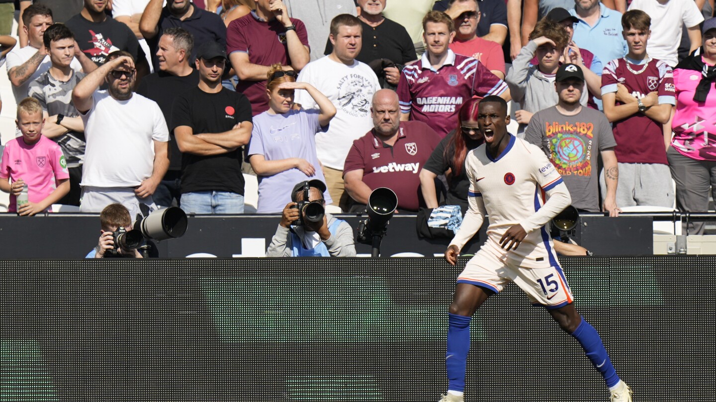 Chelsea Defeats West Ham 3-0 in Premier League