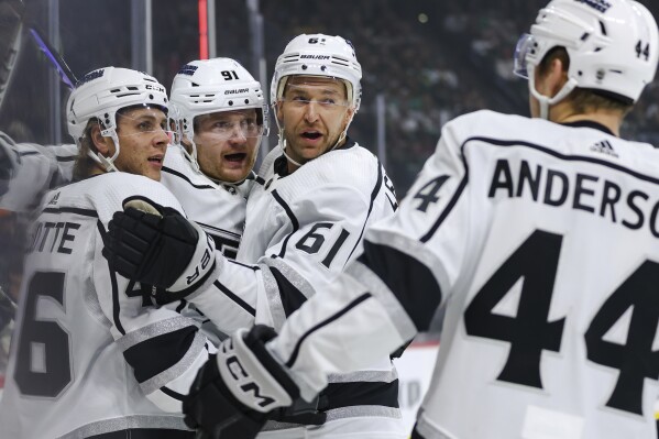 Dubois scores twice within 12 seconds; Kings beat Wild 7-3