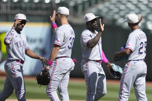 García slam, 5 RBIs lead Rangers to 11-3 win, dropping A's to 9-33
