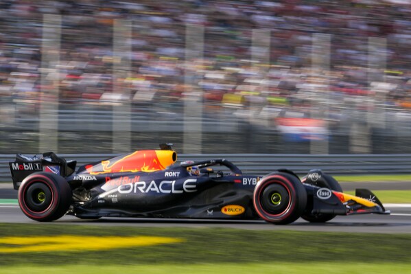 F1 leader Verstappen looking to end poor run at Monza