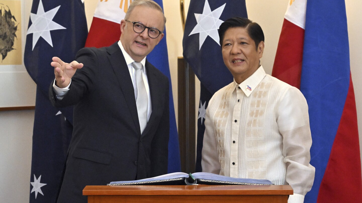 МЕЛБЪРН, Австралия (AP) — Президентът на Филипините Фердинанд Маркос-младши каза