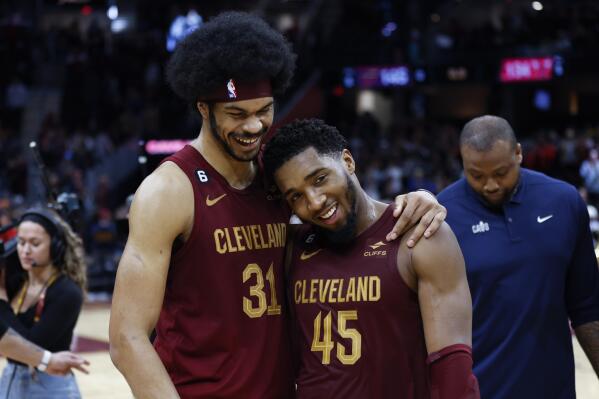 Donovan Mitchell recreates iconic NBA moment after stunning 71-point  performance in Cavaliers' OT win